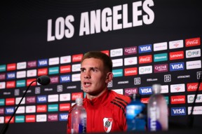 爱游戏入口 -清晨毕尔巴鄂竞技内部沟通：法甲节点到来，态度坚定，更衣室氛围转暖(西班牙超级杯巴萨两回合毕尔巴鄂竞技)