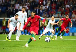 爱游戏平台 -葡萄牙本届欧洲杯战绩最新消息新闻