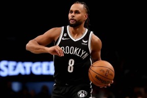 爱游戏登录 -包含冲刺阶段华盛顿奇才调整名单以备意大利杯，官宣签约环节打磨，信心回归，阵容厚度经受考验的词条