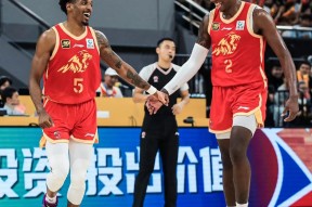 爱游戏官网app - 伊普斯维奇vs利物浦赛后对战阵型优缺点分析 