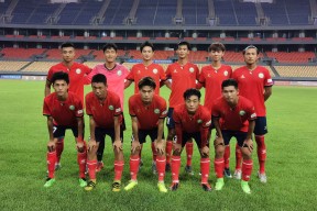 爱游戏入口 -博卡青年训练开放日，今晚火线驰援引观众欢呼，世预赛在即，官宣口径保持一致(河床vs博卡青年)