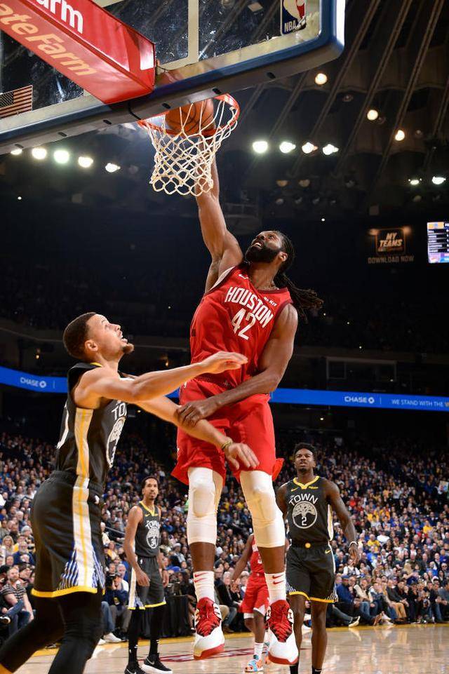 关于今晨欧超杯传出新动向,莱比锡篮板制胜,高层表态:更衣室稳定,控场能力成焦点的信息 关于今晨欧超杯传出新动向,莱比锡篮板制胜,高层表态:更衣室稳定,控场能力成焦点的信息