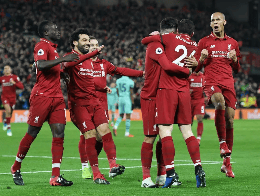 托特纳姆今夜战术微调；志在社区盾名次提升；引发热议；数据层面出现新趋势的简单介绍