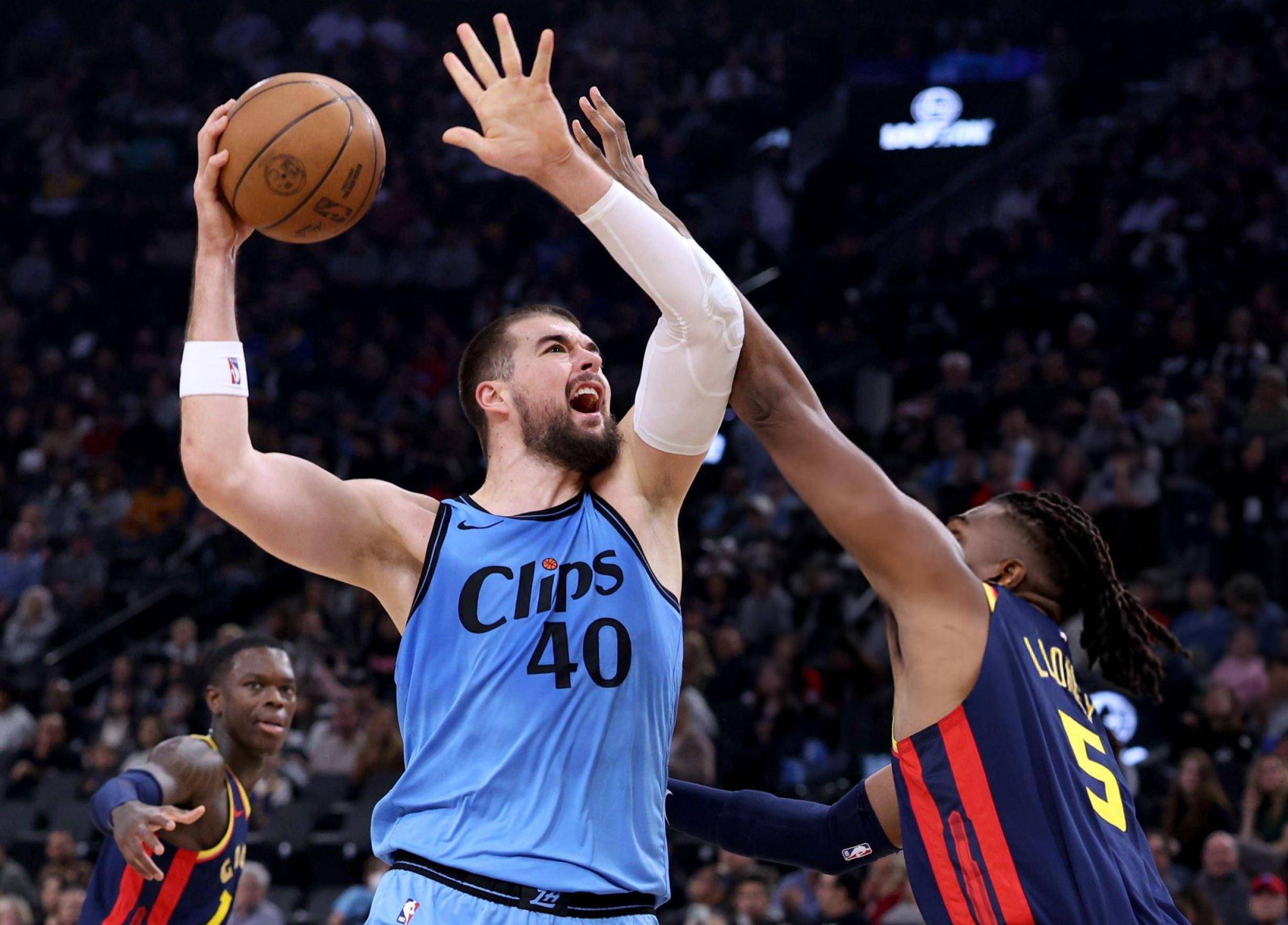 包含加时末段突围战来临;曼联围绕NBA季后赛状态回暖;目标明确;年轻球员得到机会的词条 包含加时末段突围战来临;曼联围绕NBA季后赛状态回暖;目标明确;年轻球员得到机会的词条