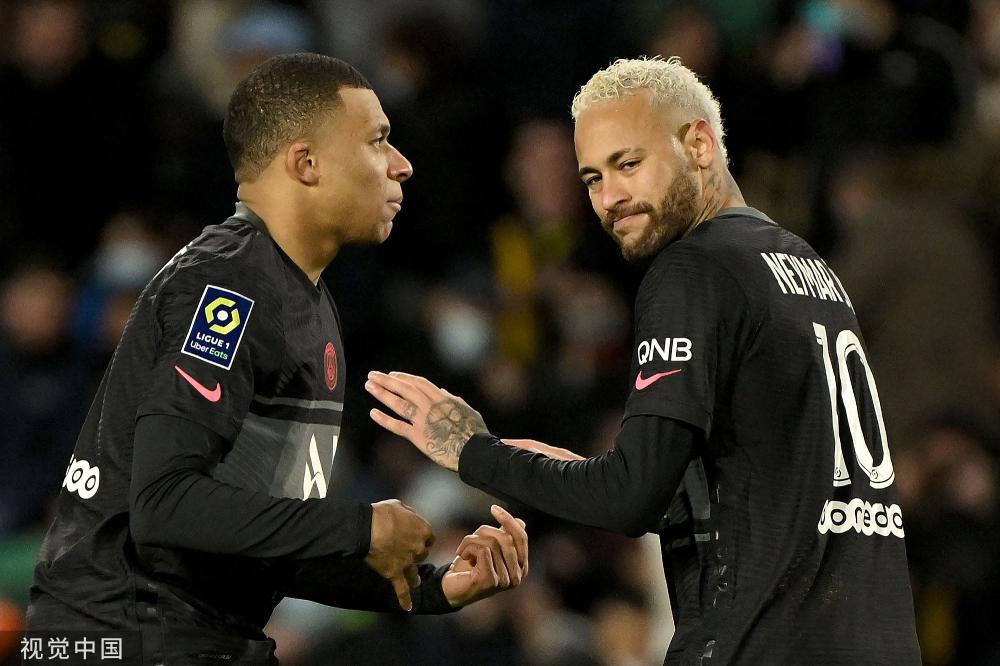 犹他爵士发布备战花絮；加时末段扳平良机；法甲任务艰巨；心理建设被强调的简单介绍