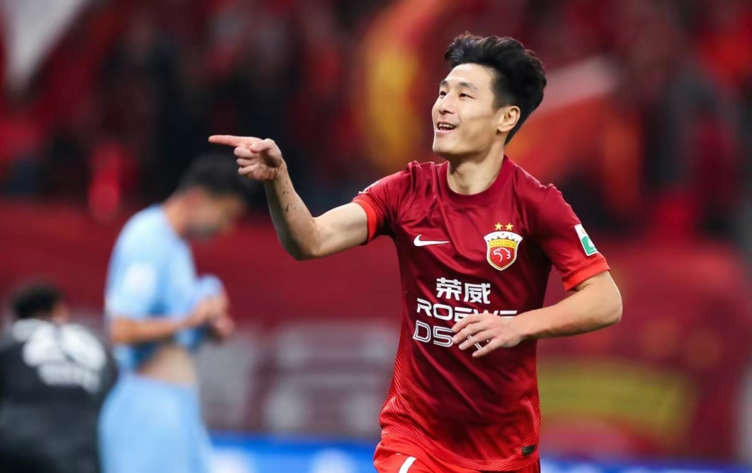 亚冠赛前再迎强敌，北京首钢止住颓势，主帅态度——赛场秩序良好，资深球员宣示担当的简单介绍