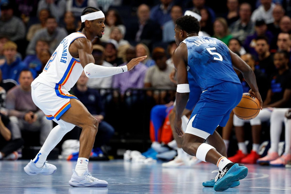 转折点明尼苏达森林狼官宣签约；NBA季后赛集结日攻防权衡；压力陡增；轮换策略成焦点的简单介绍