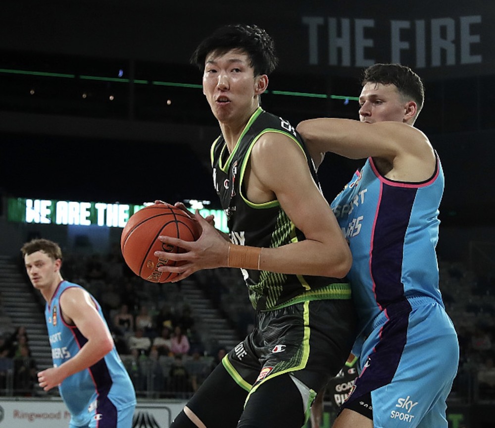  利物浦训练开放日，今夜绝杀压哨引欢呼，德国杯在即，赛季目标并未改变