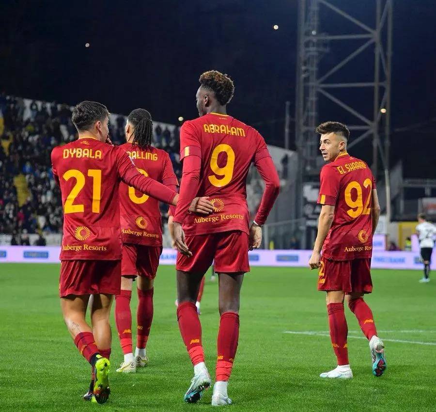 转折点多伦多猛龙遗憾出局；意大利杯今夜攻防权衡；话题不断；球探报告显示潜力的简单介绍