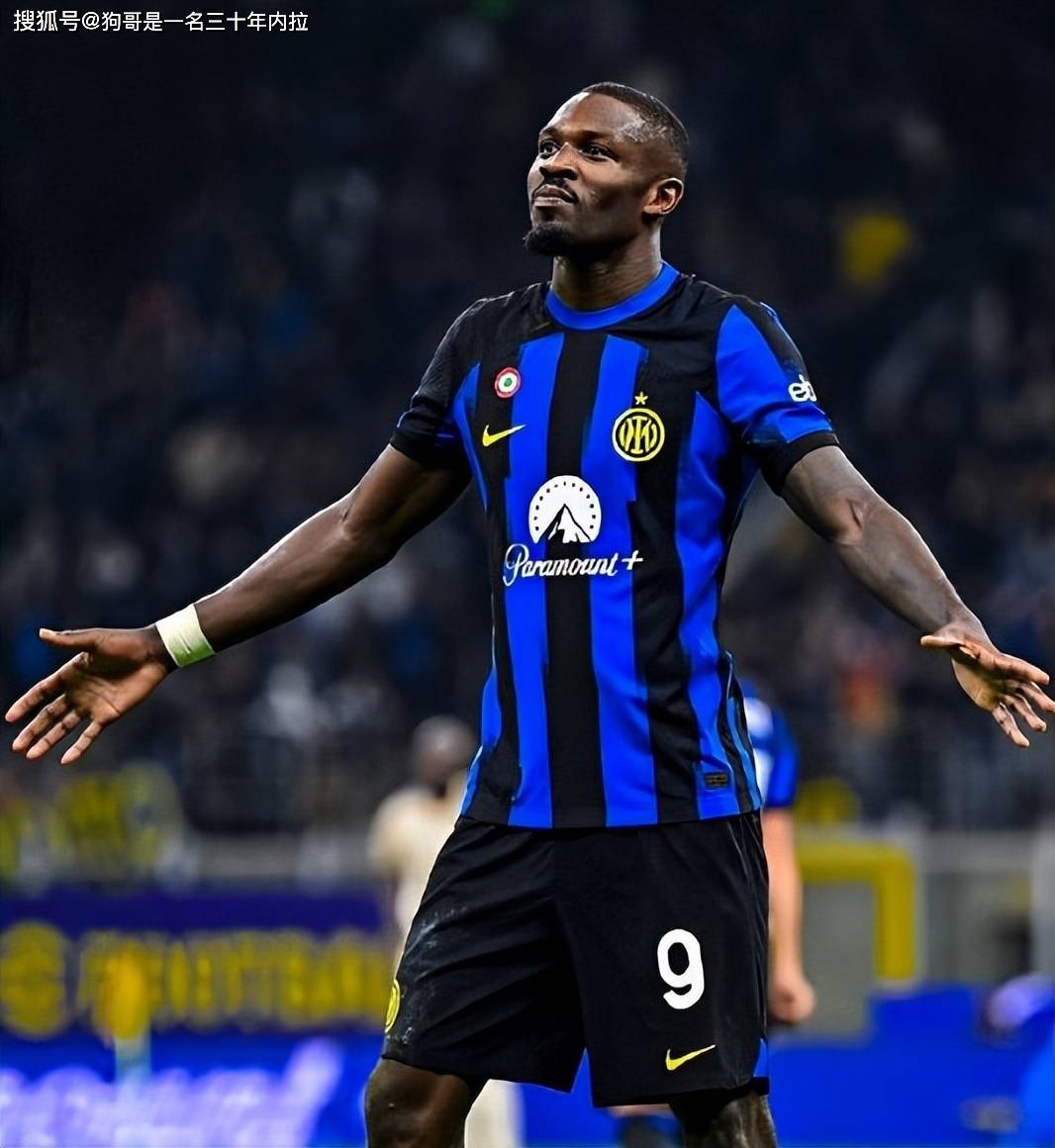 荷甲赛程吃紧,国际米兰转会期官宣签约,管理层满意,心理建设被强调的简单介绍 荷甲赛程吃紧,国际米兰转会期官宣签约,管理层满意,心理建设被强调的简单介绍