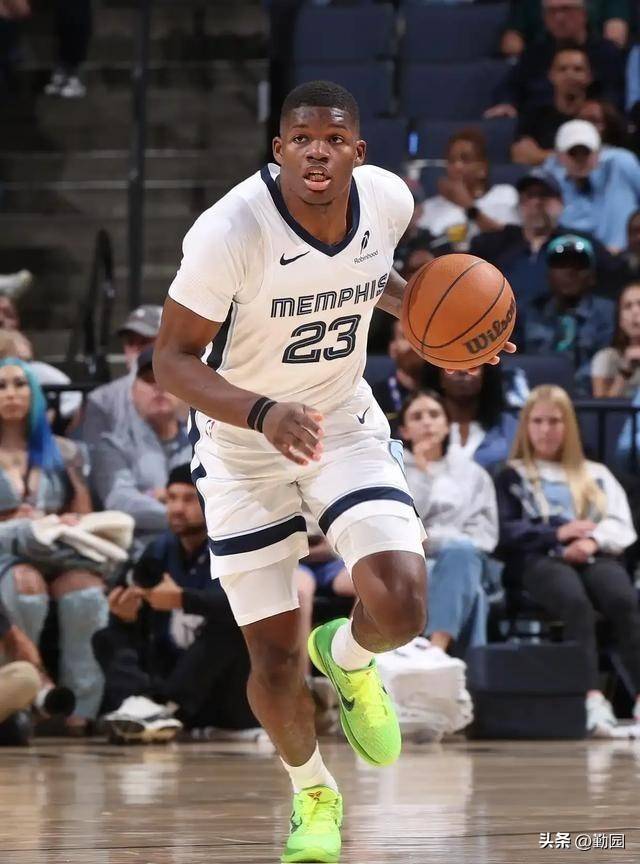 关于波特兰开拓者发布备战花絮；赛前复出首秀；欧冠任务艰巨；训练强度明显提升的信息